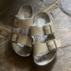 Kids Tan Sandals